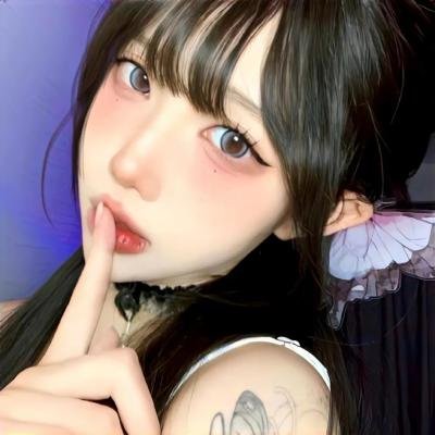 羊圈里的俘虏 海报